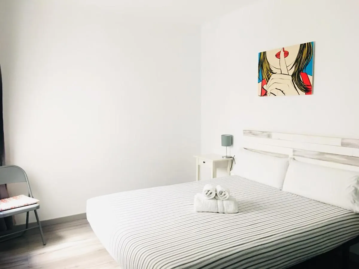 Ferienwohnung Aiguaneu La Sardana Blanes Spanien